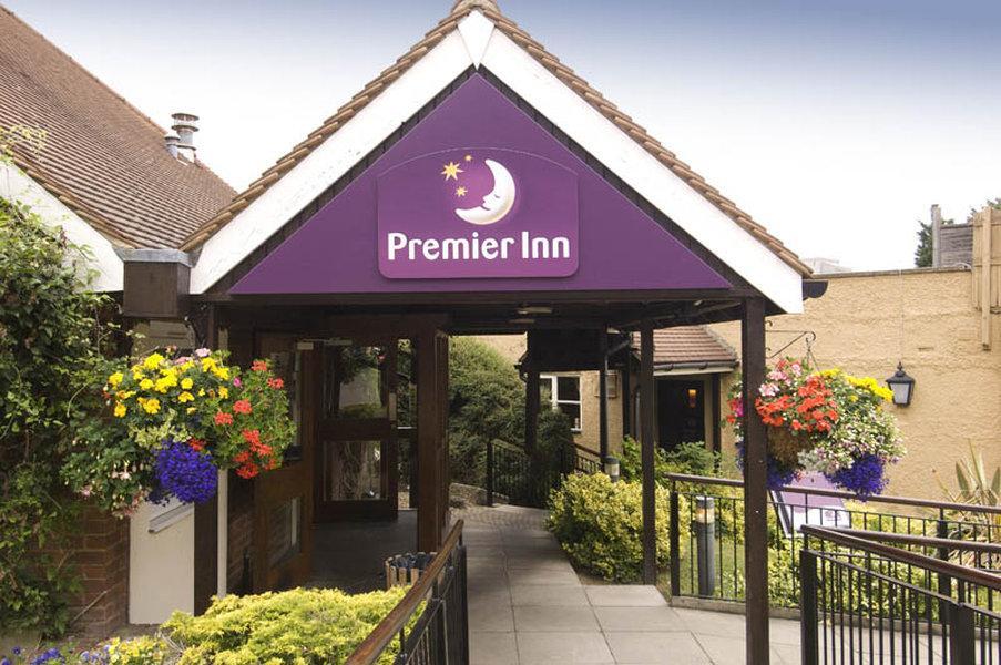 Premier Inn Трінґ Екстер'єр фото